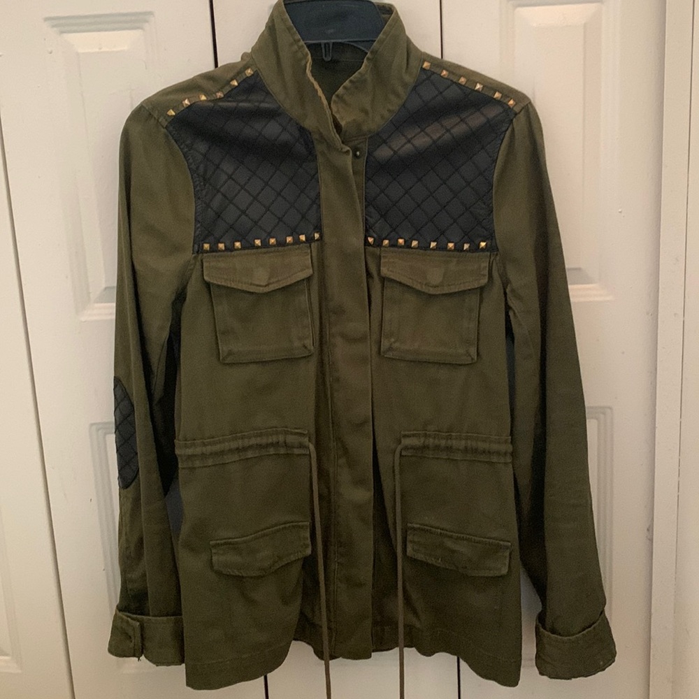 Im selling a dark green jacket